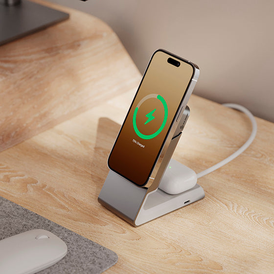 Matrix 2-In-1 Universal Magnetic Charging Dock
