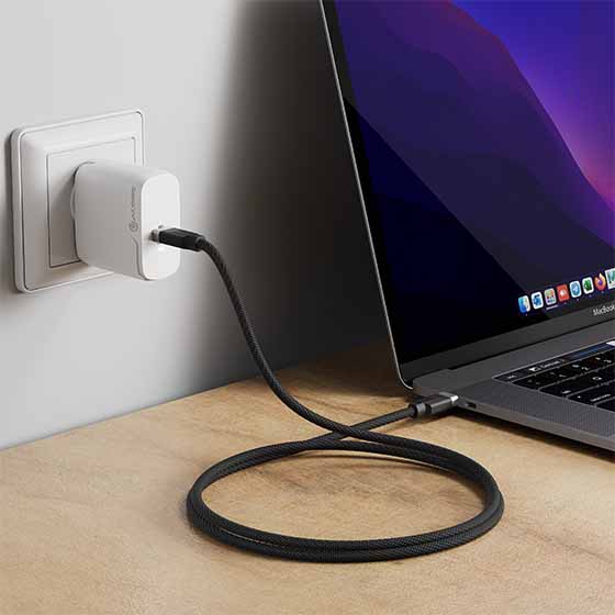 Fusion USB-C to USB-C USB4 Cable - 1M