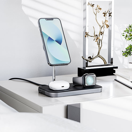 MagSpeed 3-in-1 Wireless Charging Station - Black